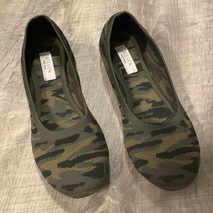 Steven by Steve Madden Bandour Camo Ballet Flats
